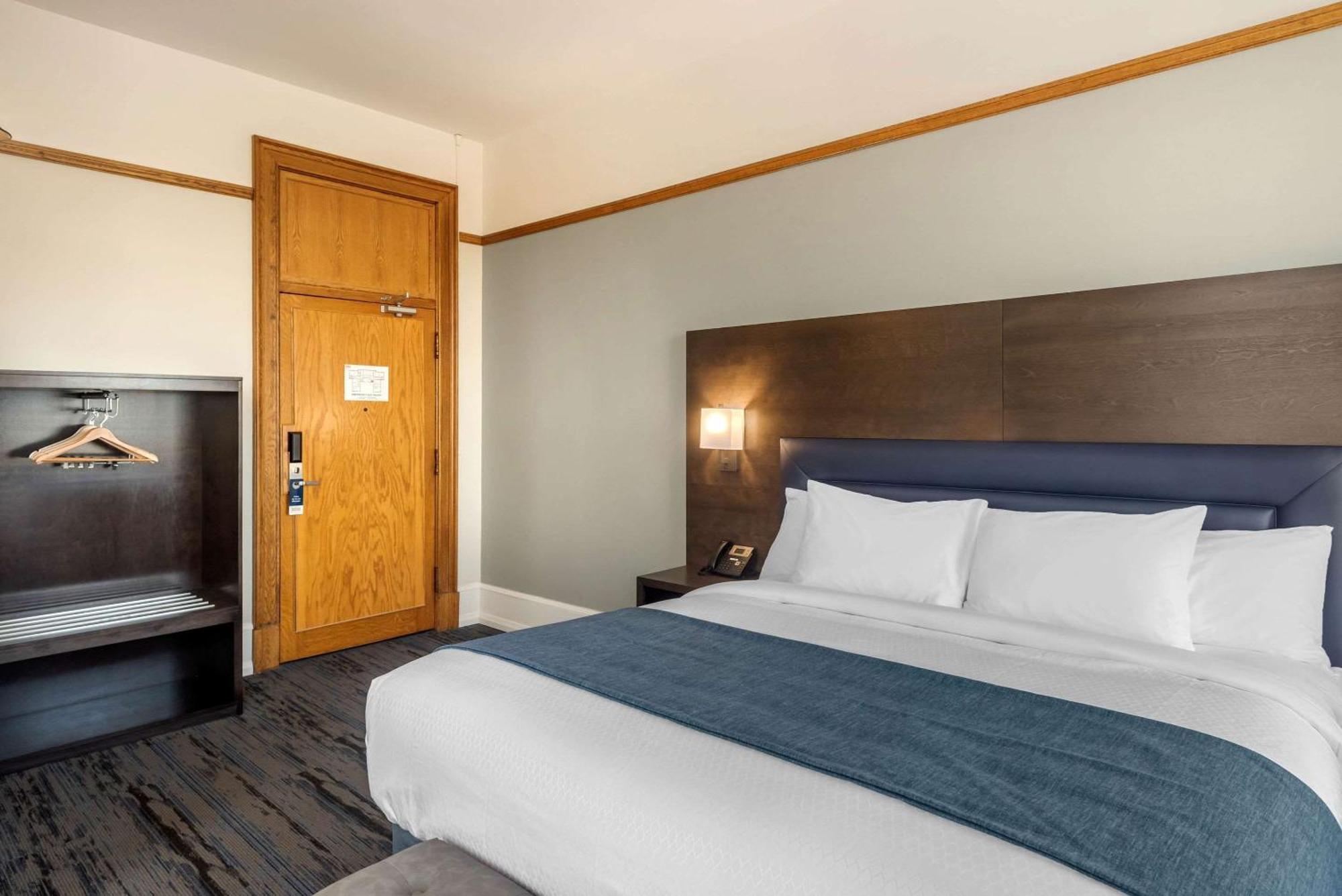The Courthouse Hotel, Ascend Hotel Collection Thunder Bay Exterior photo